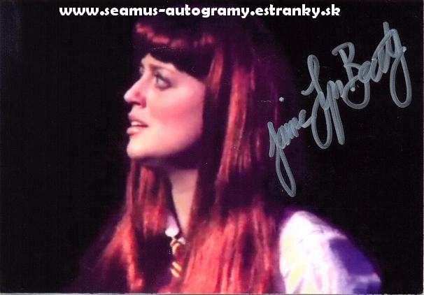 Jaime Lyn Beatty Autograph 2